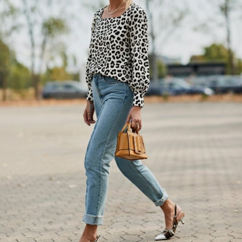 Ann Taylor Animal Print Long Sleeve Blouse Size X